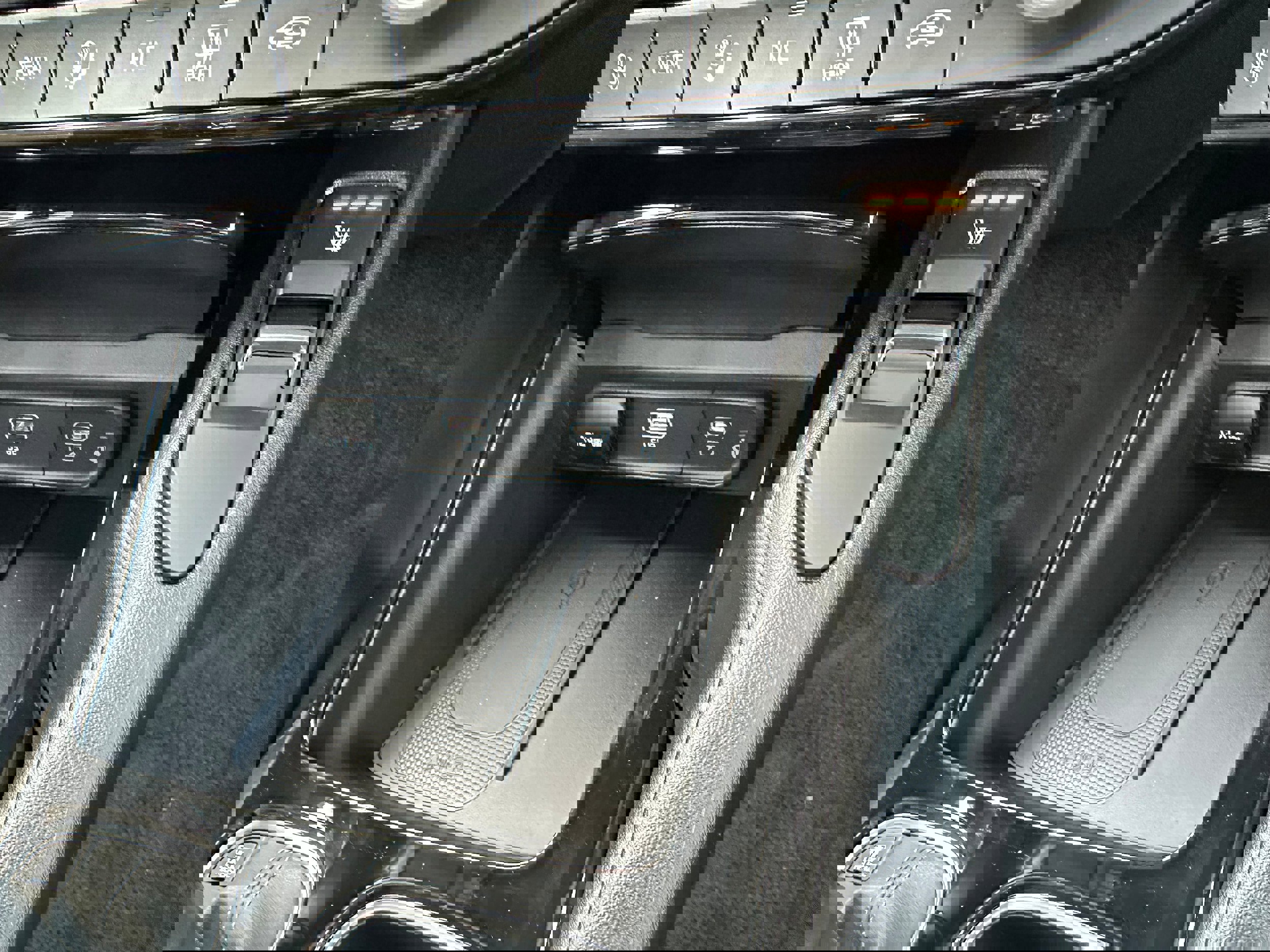 New 2025 Kia Telluride S image 47