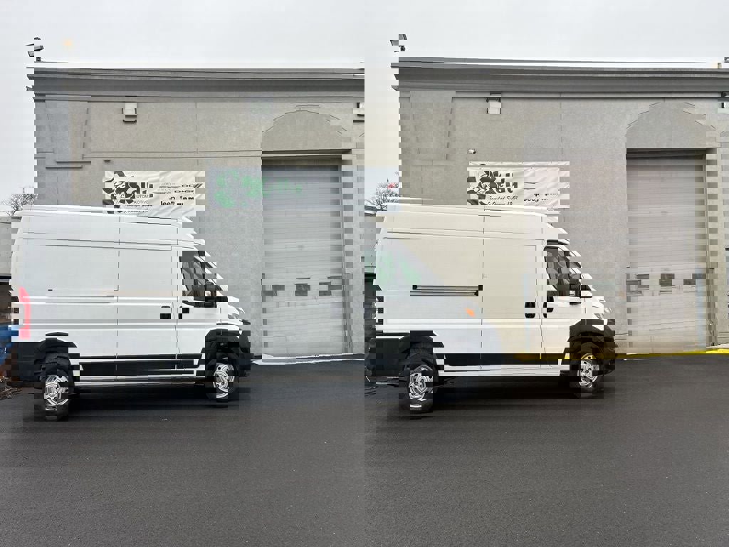 Used 2023 RAM ProMaster 2500 image 1