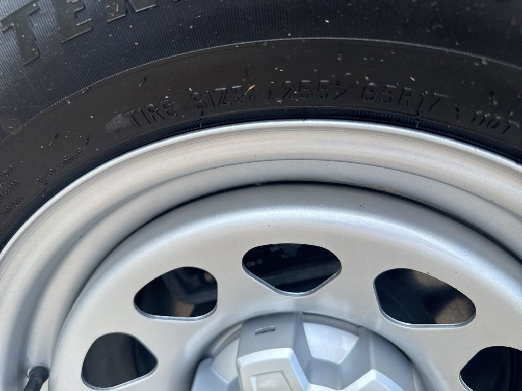 Used 2023 Chevrolet Colorado W/T image 30