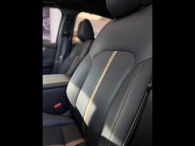 New 2025 MAZDA CX-90 Plug-In Hybrid w/ Premium Plus image 46