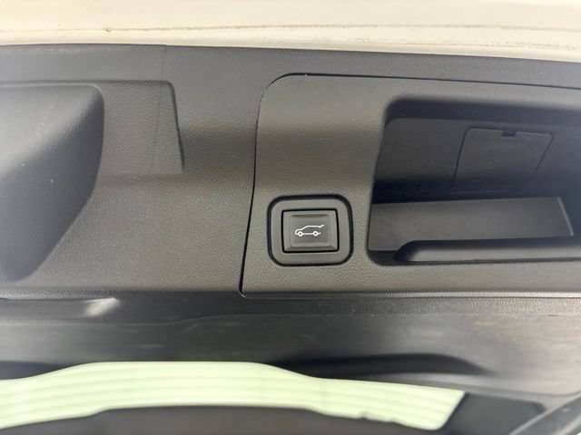 Used 2021 GMC Acadia SLT w/ Elevation Edition AWD/4WD image 29