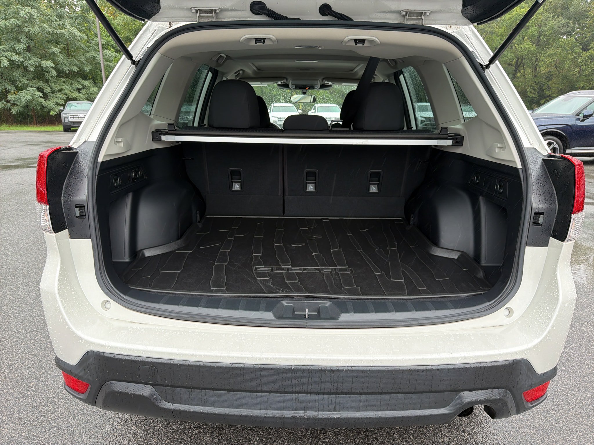 Certified 2023 Subaru Forester Premium AWD/4WD image 28