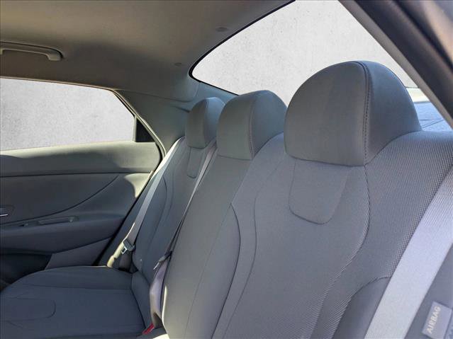 New 2026 Hyundai Elantra SE FWD image 16