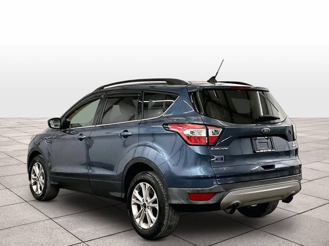 Used 2018 Ford Escape SE w/ SE Sync 3 Package AWD/4WD image 10