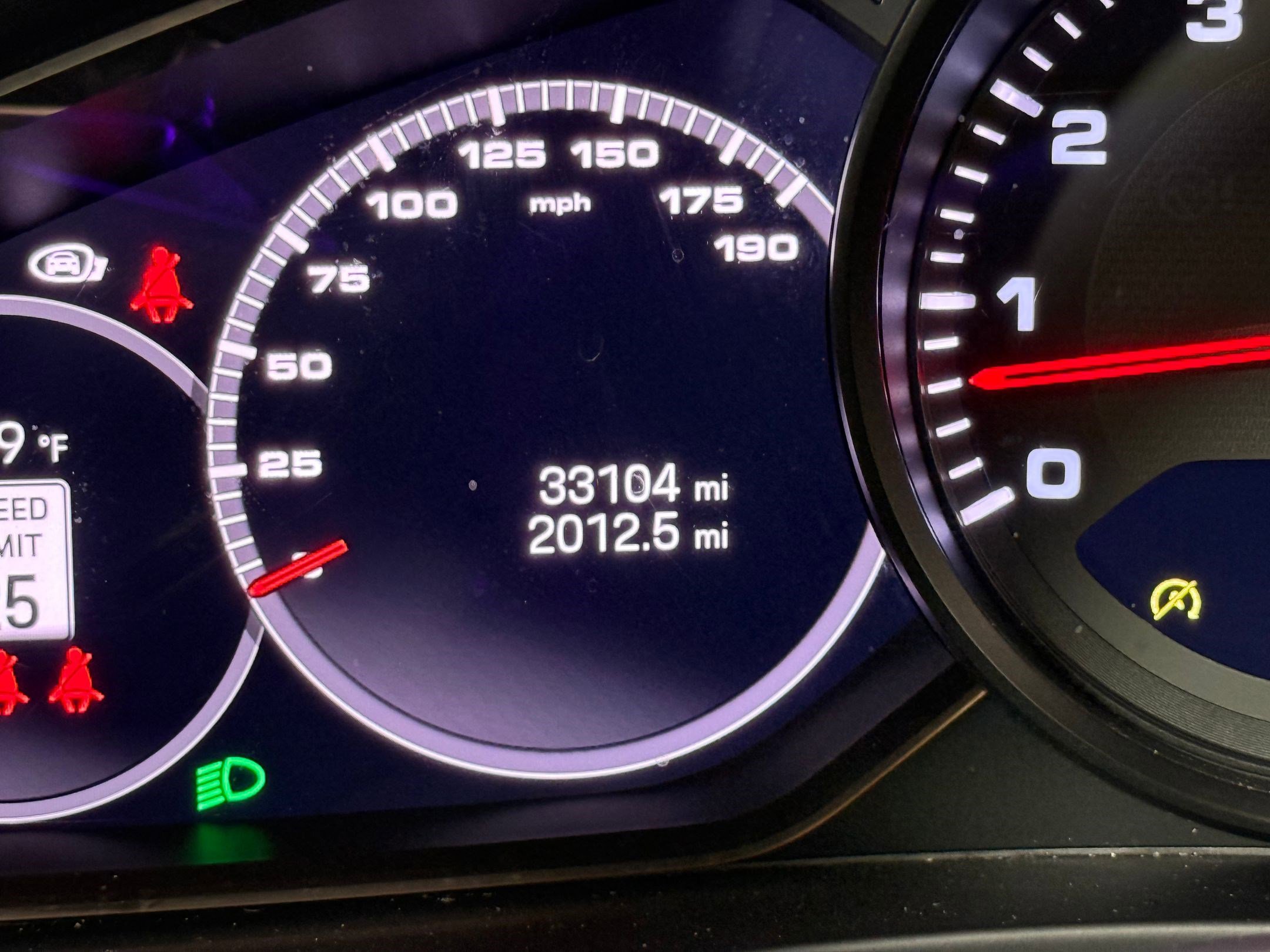 Used 2023 Porsche Panamera Platinum Edition image 30