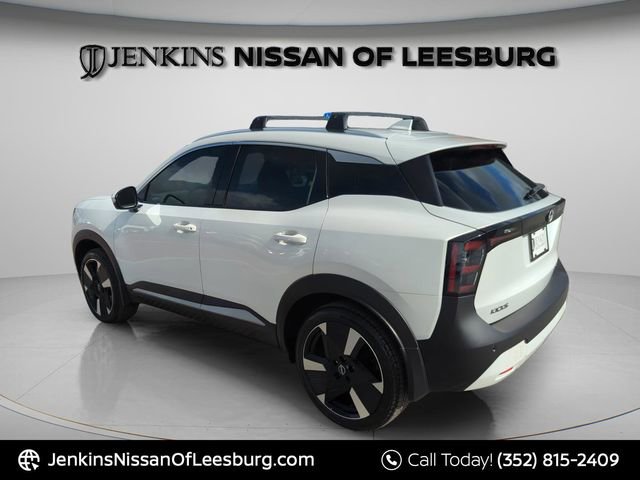 Certified 2025 Nissan Kicks SR image 9