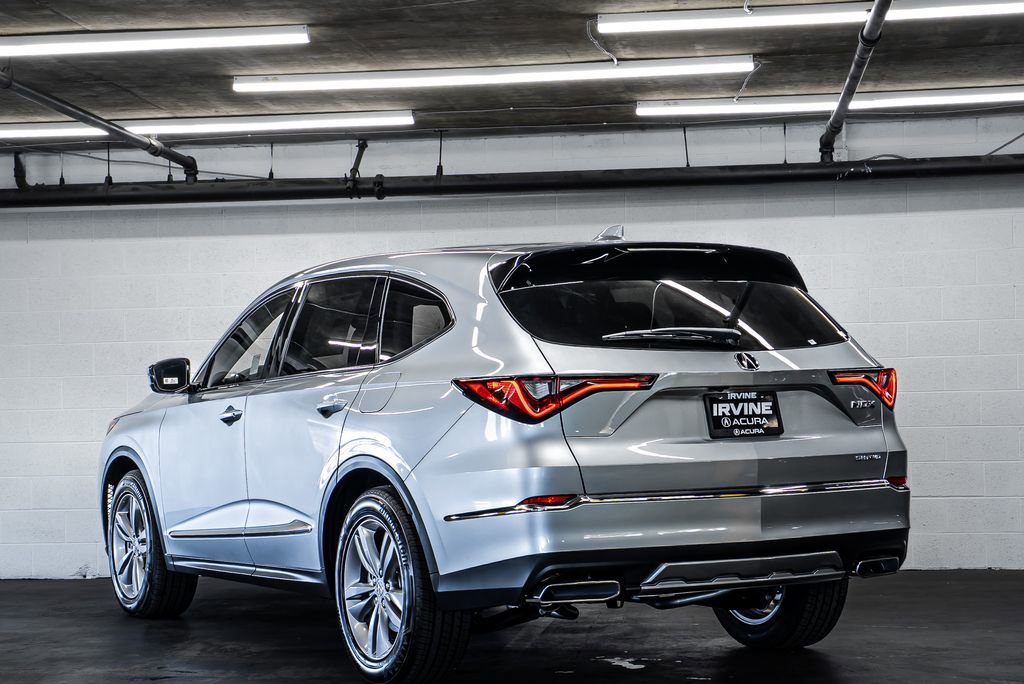 New 2026 Acura MDX SH-AWD image 3