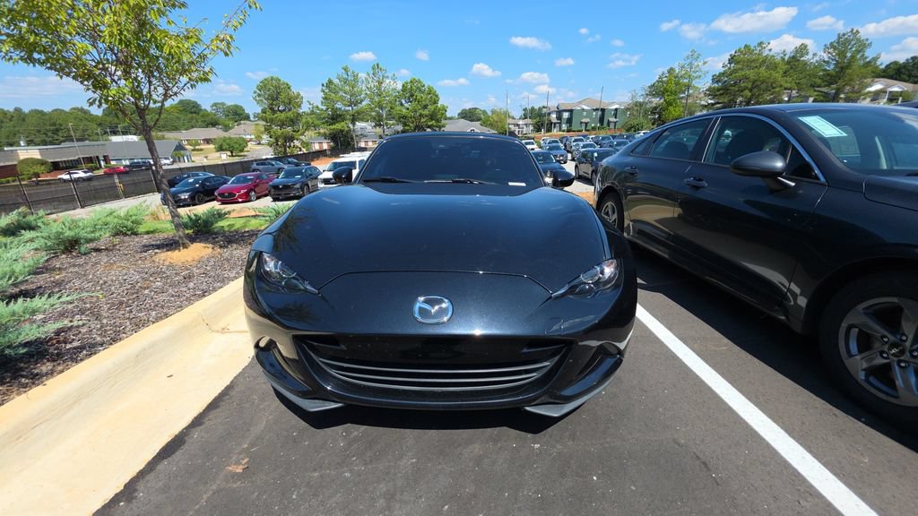Used 2023 MAZDA MX-5 Miata Grand Touring RWD image 2