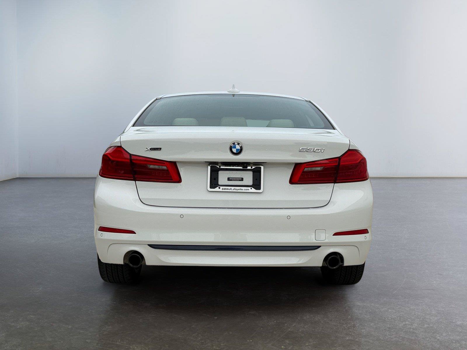 Used 2020 BMW 530i xDrive w/ Convenience Package AWD/4WD image 4