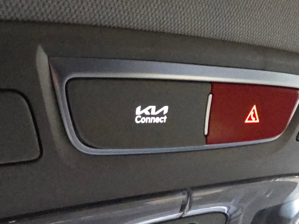 New 2025 Kia Telluride S image 9