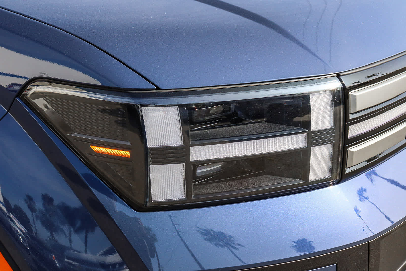 Used 2025 Hyundai Santa Fe SEL image 4