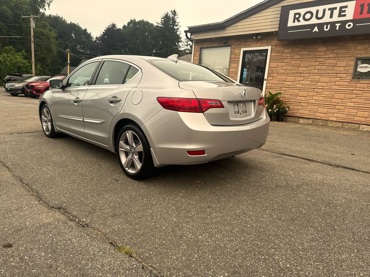 Used 2014 Acura ILX w/ Premium Package FWD image 14