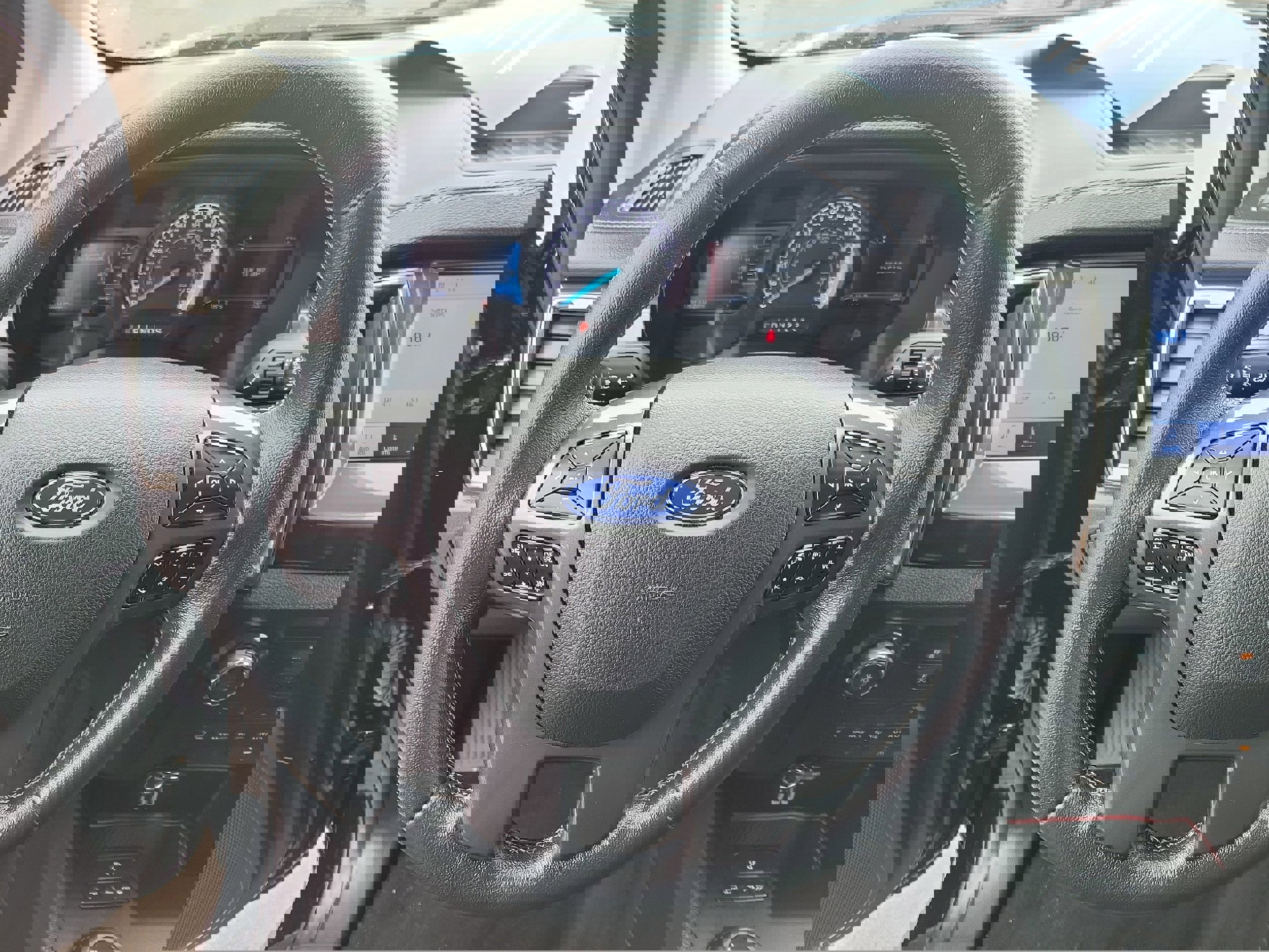 Certified 2020 Ford Ranger Lariat w/ Equipment Group 501A Mid image 23