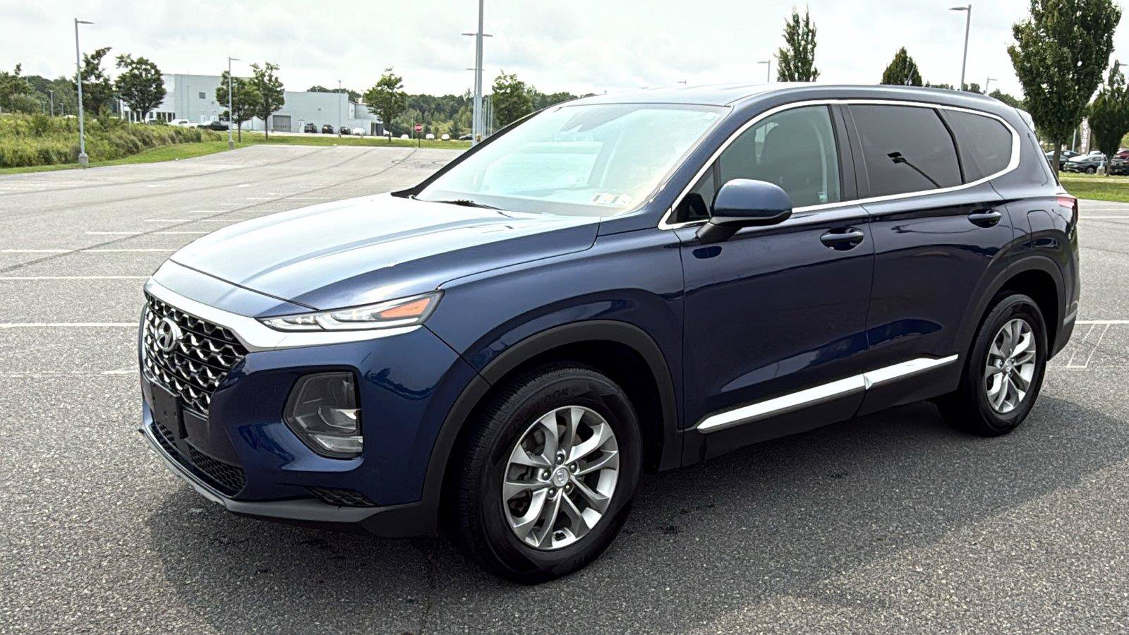 Used 2020 Hyundai Santa Fe SE AWD/4WD image 12