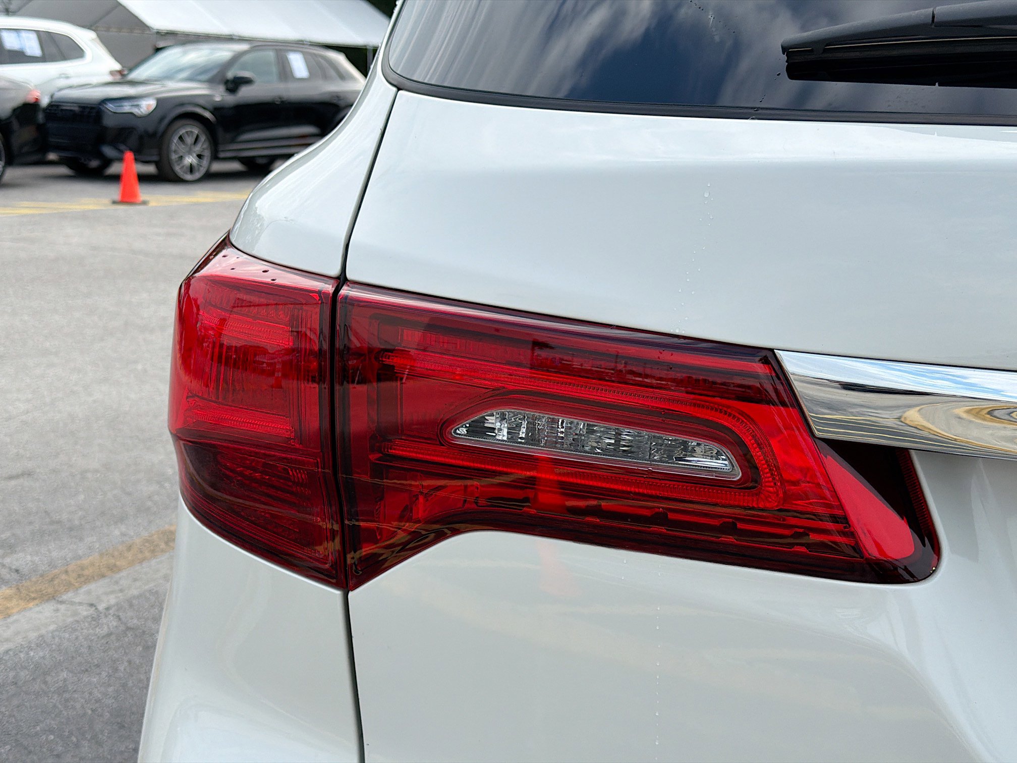 Used 2016 Acura MDX FWD w/ Tech & Entertainment image 10
