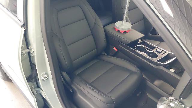 New 2026 Chevrolet Equinox LT w/ Convenience Package II image 28