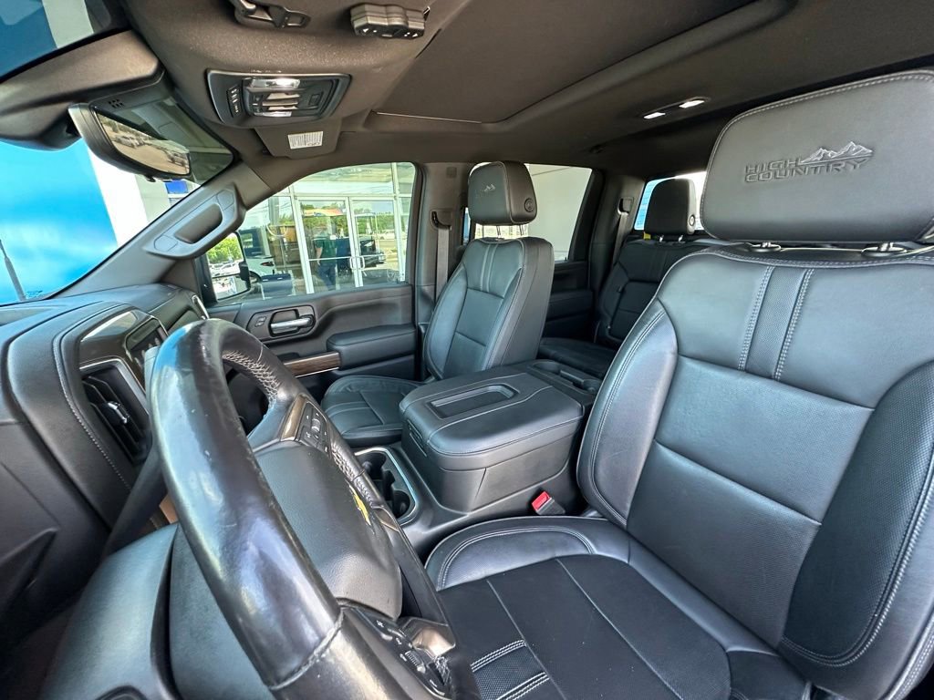 Used 2022 Chevrolet Silverado 3500 High Country w/ Z71 Off-Road Package AWD/4WD image 11