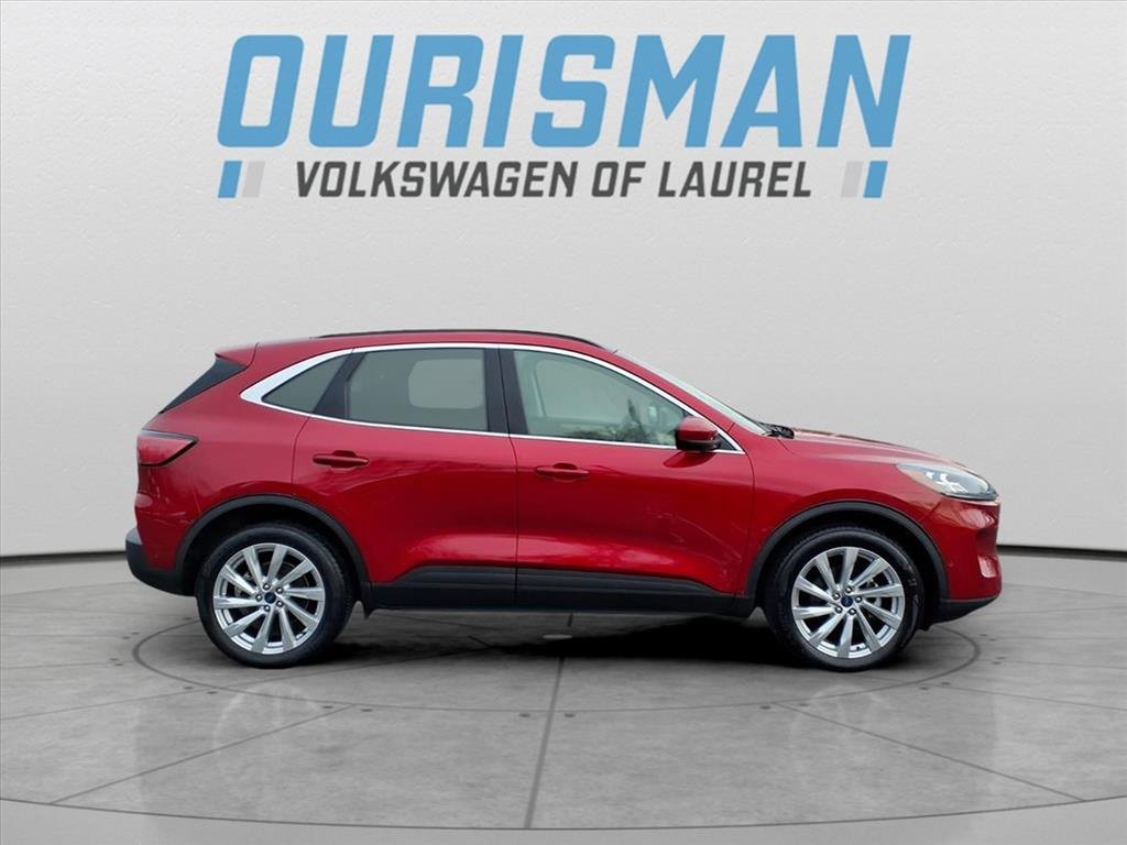 Used 2021 Ford Escape Titanium w/ Titanium Elite Package image 2