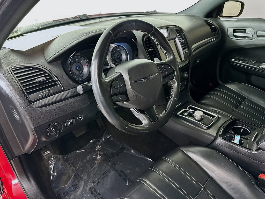 Certified 2016 Chrysler 300 S image 15