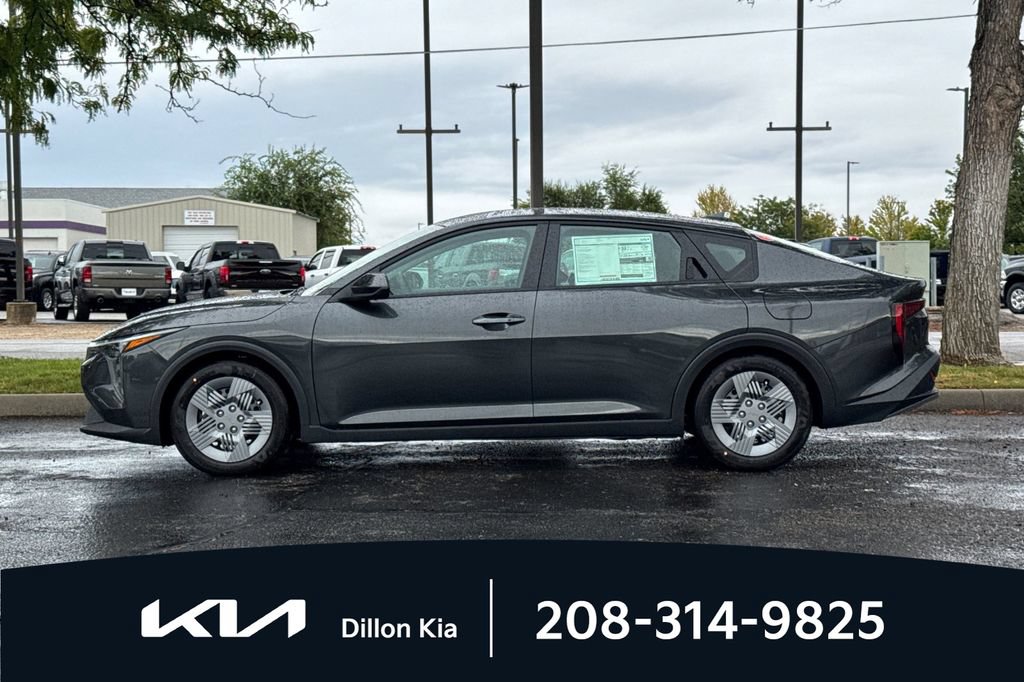 New 2026 Kia K4 FWD image 10