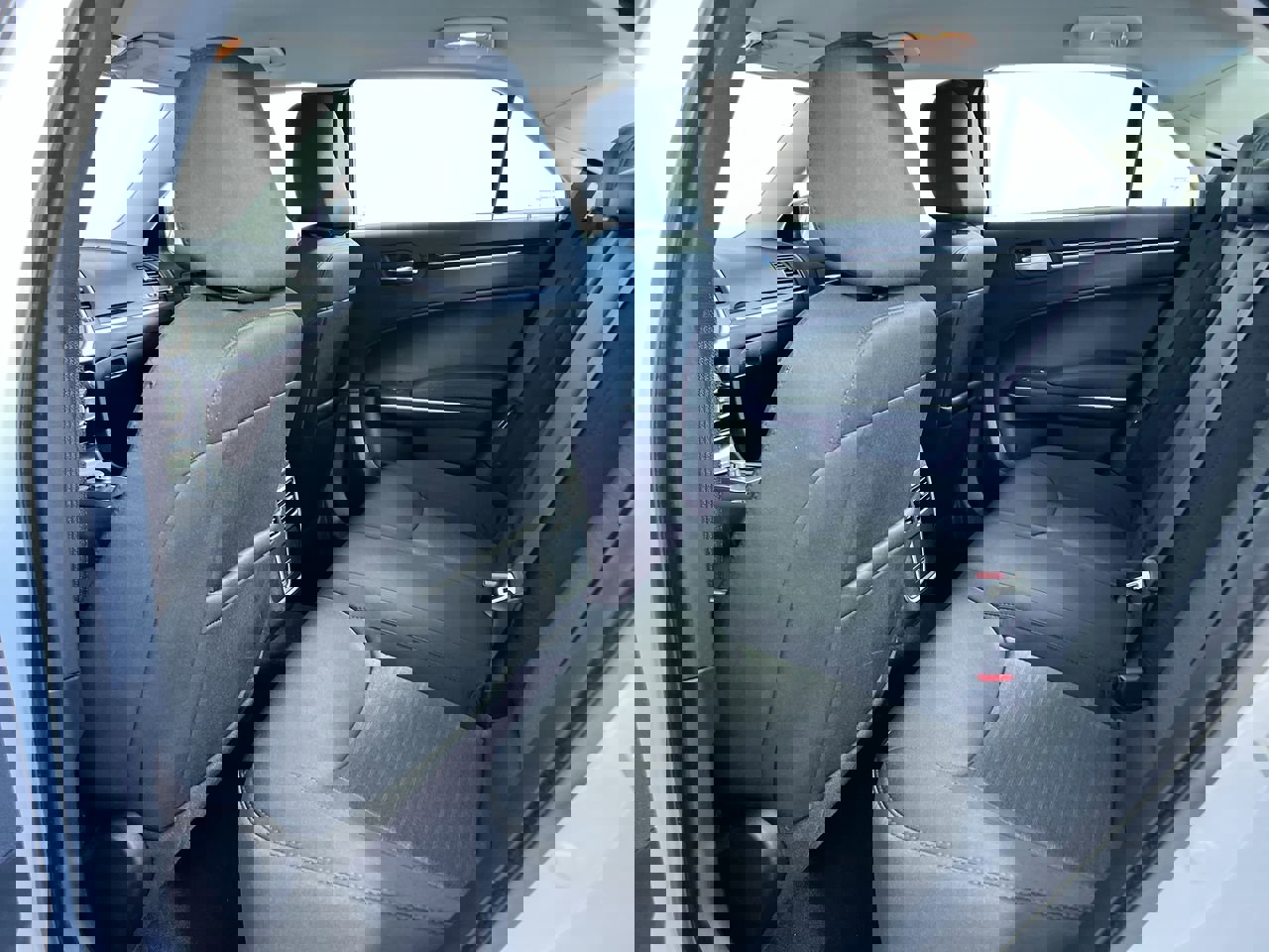 Used 2023 Chrysler 300 Touring w/ Sport Appearance Package image 26