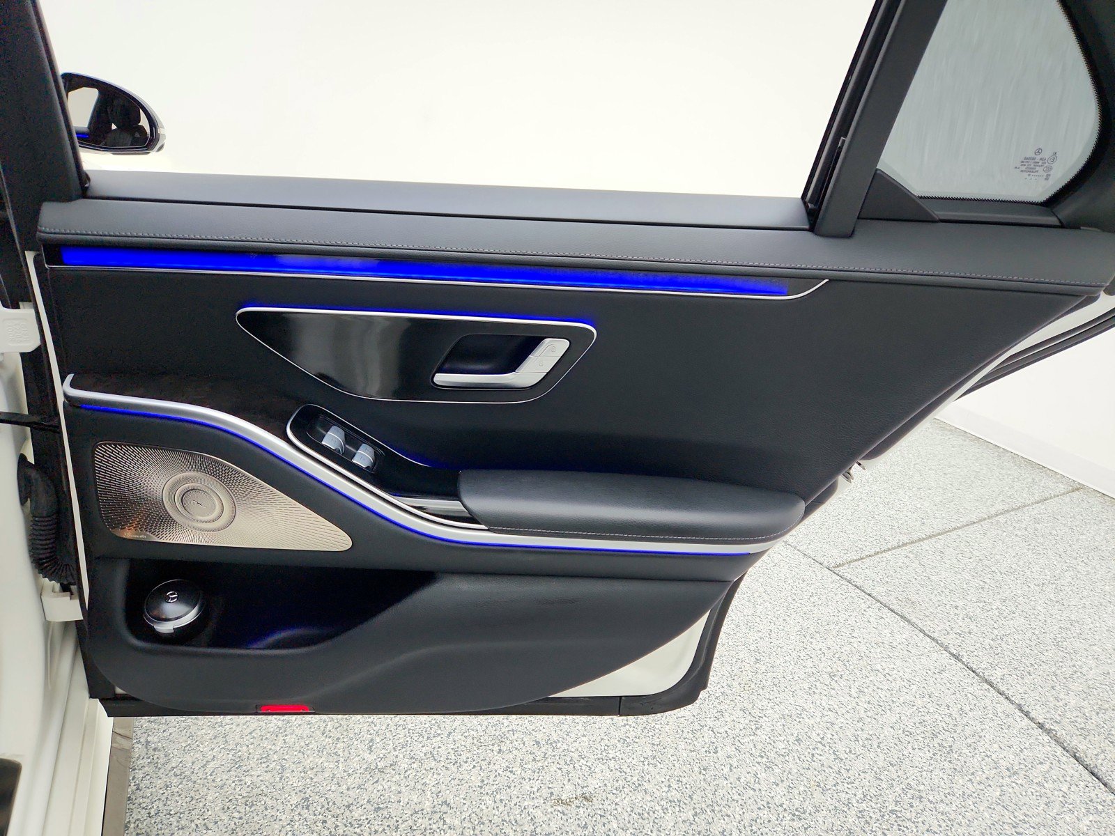 Certified 2023 Mercedes-Benz S 500 4MATIC image 30