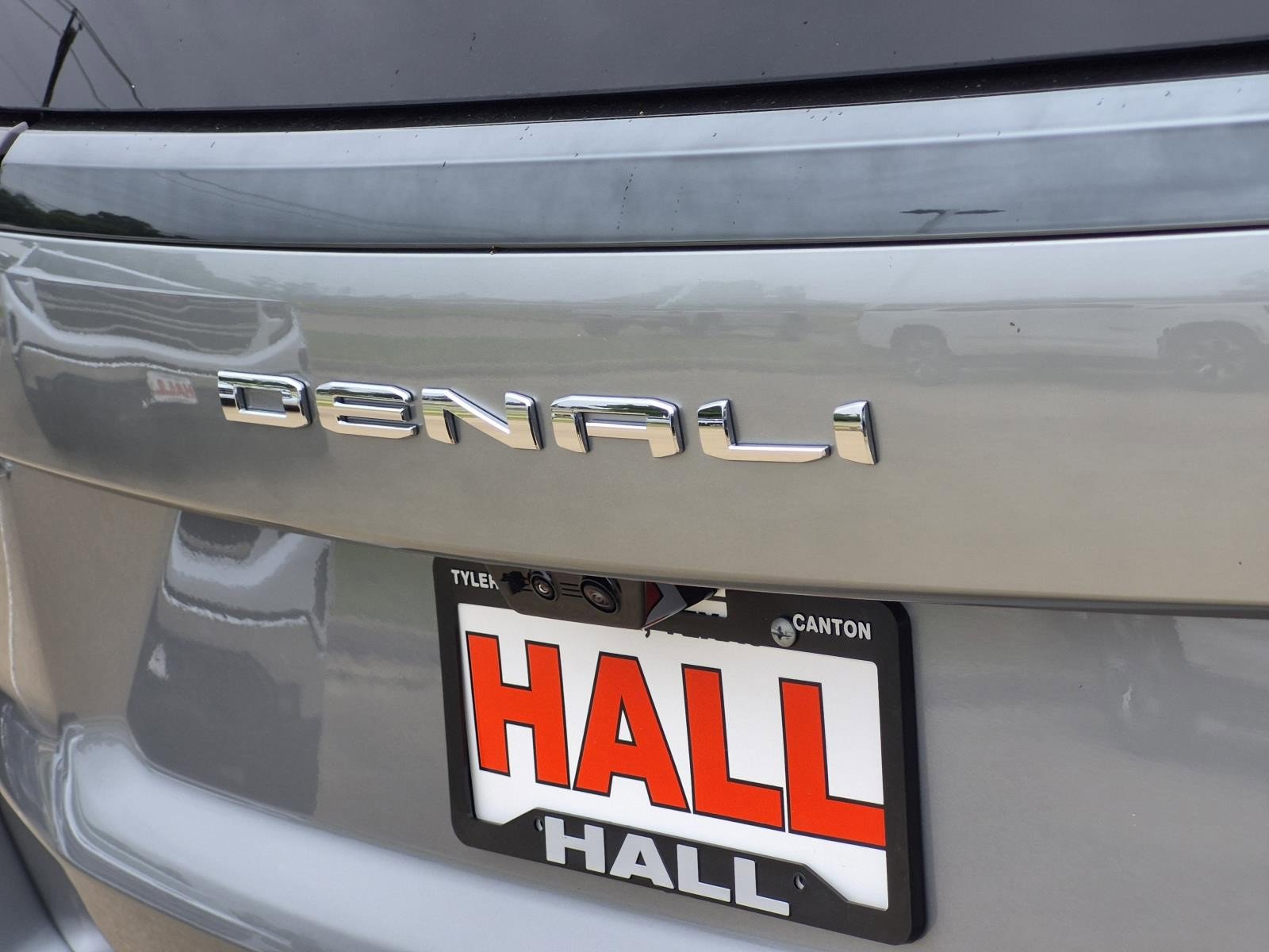 New 2026 GMC Yukon Denali Ultimate w/ LPO, Floor Liner Package image 6