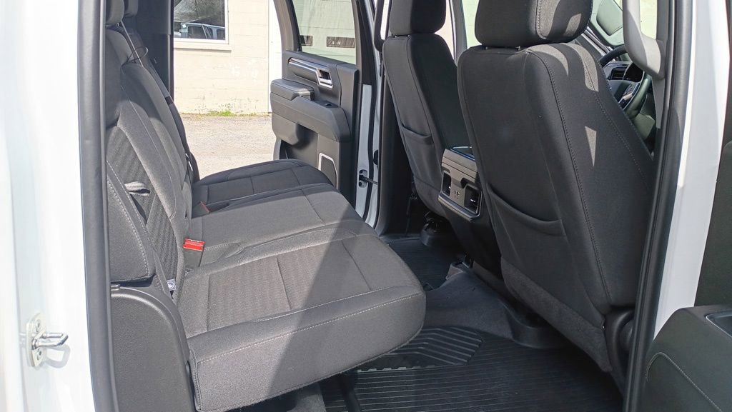 Used 2024 Chevrolet Silverado 2500 LT AWD/4WD image 14