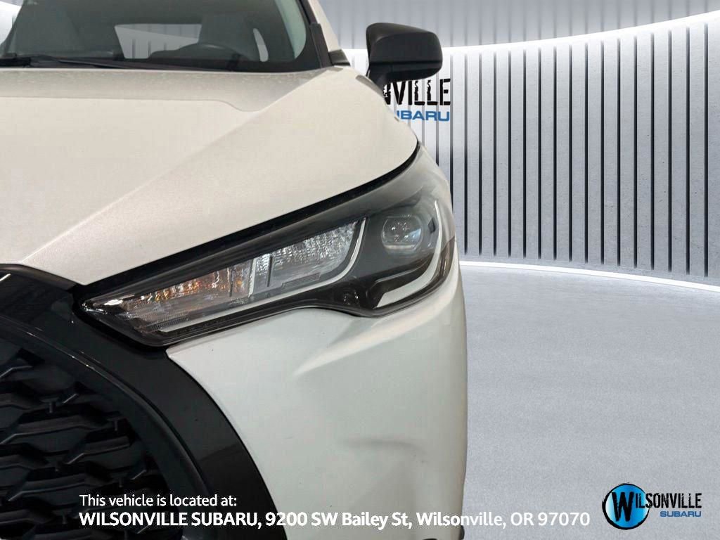 Used 2024 Toyota Corolla Cross L image 18