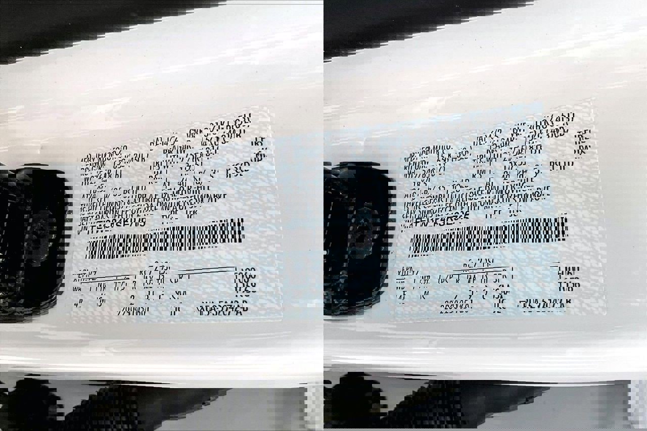 Certified 2025 Ford F150 XLT w/ Equipment Group 301A Standard image 33