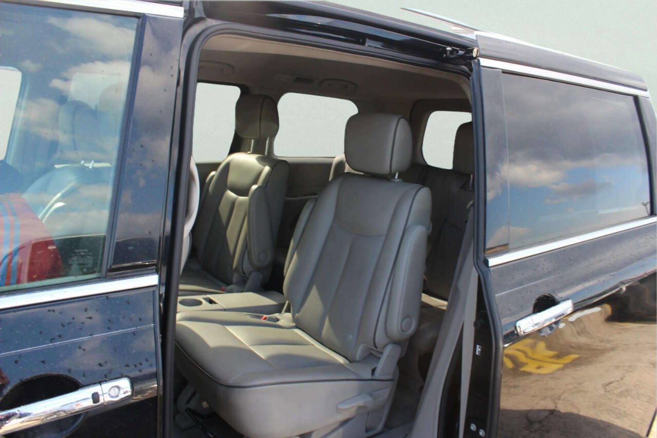 Used 2012 Nissan Quest SL FWD image 7