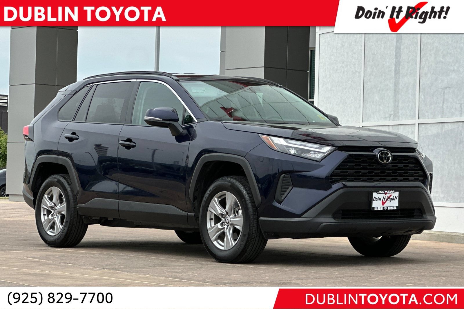 Used 2025 Toyota RAV4 XLE AWD/4WD image 1
