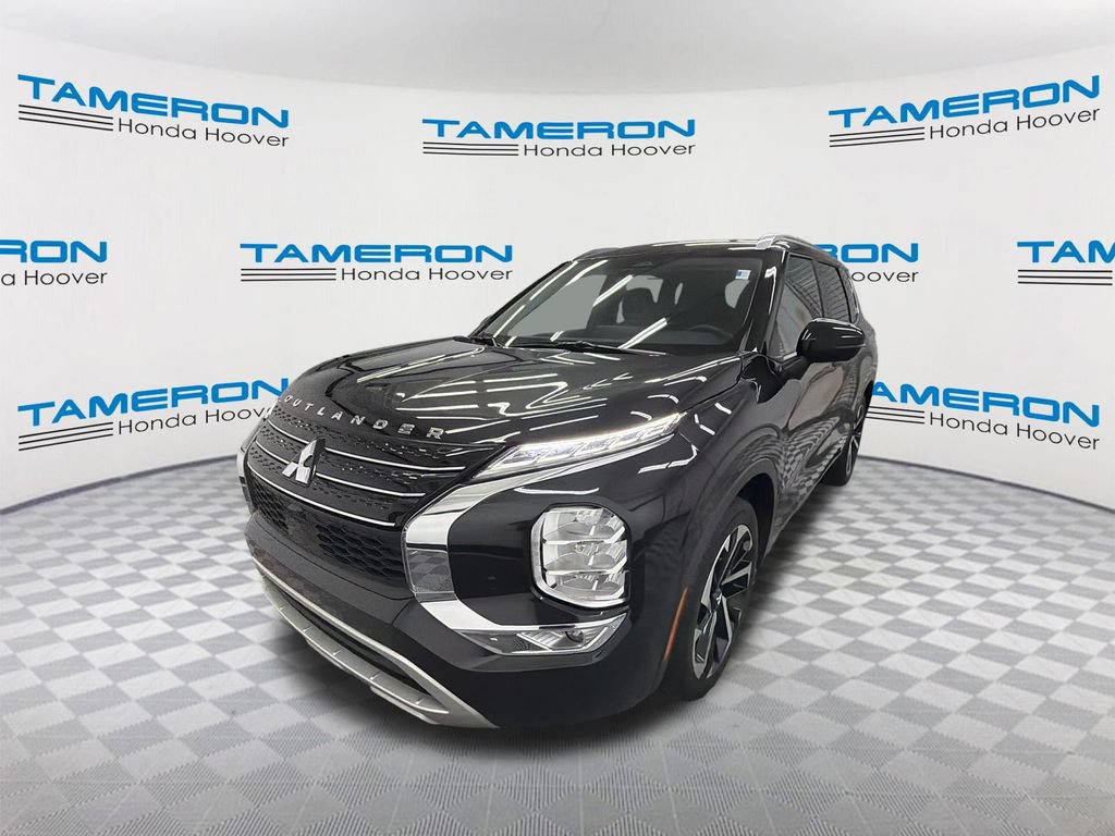 Used 2024 Mitsubishi Outlander SEL FWD video 1