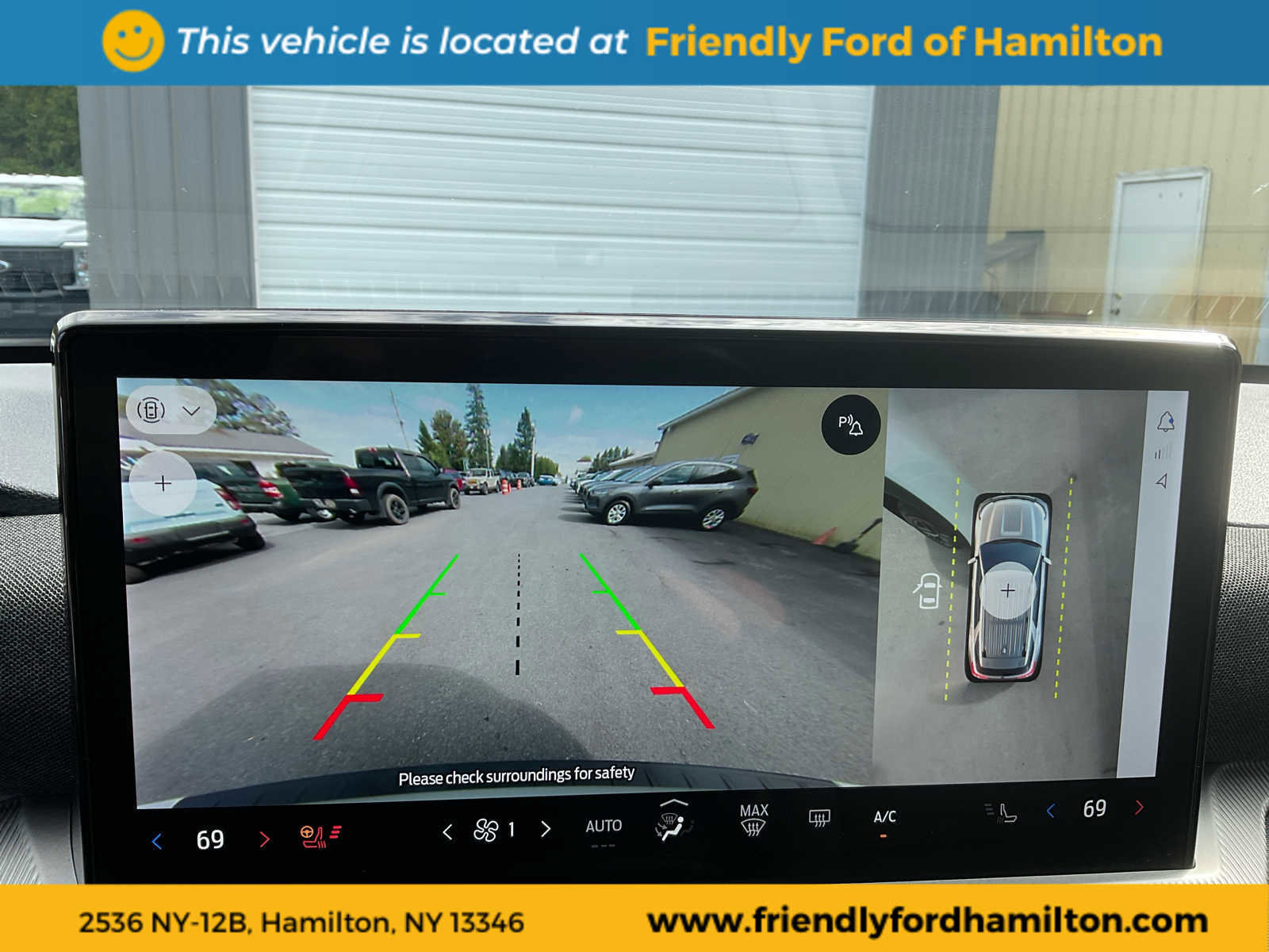 Used 2025 Ford Explorer ST-Line w/ Premium Package image 19