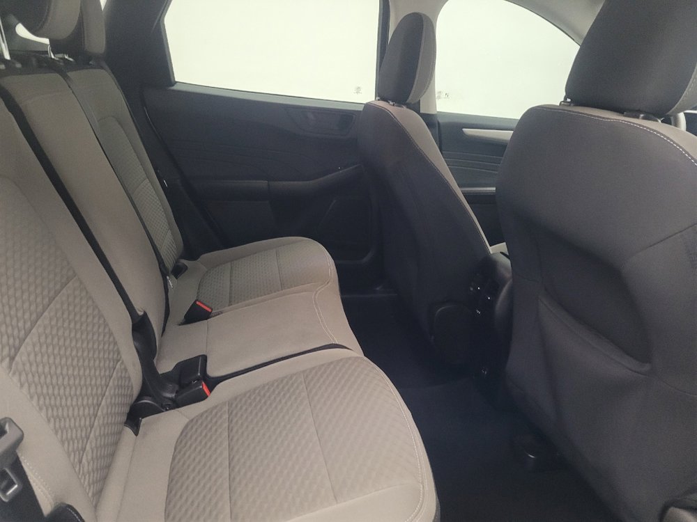 Used 2022 Ford Escape SE FWD image 19