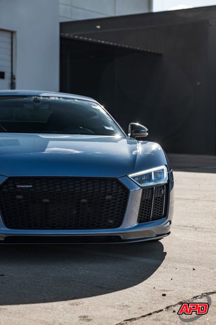 Used 2018 Audi R8 V10 w/ Premium Package image 62
