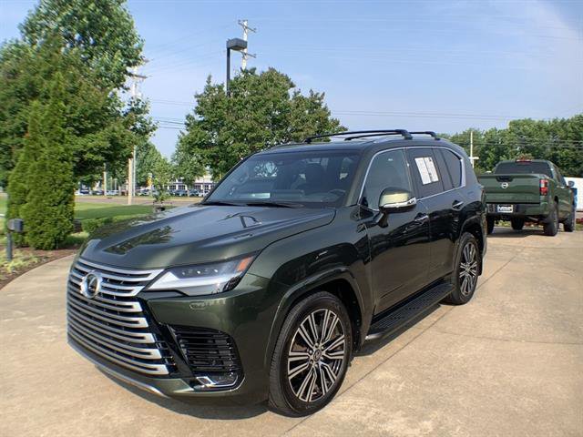 Used 2022 Lexus LX 600 4WD w/ Luxury Package