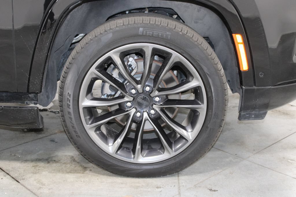 Used 2025 Jeep Grand Wagoneer Series II Obsidian w/ Quick Order Packagew 28T AWD/4WD image 14
