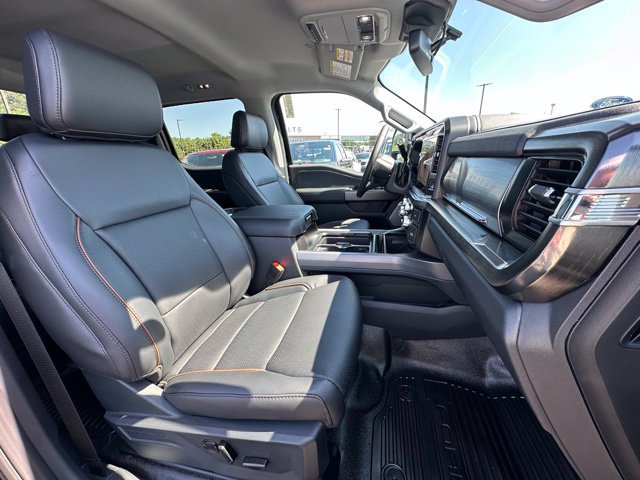 New 2026 Ford F250 Lariat w/ Black Appearance Package AWD/4WD image 26