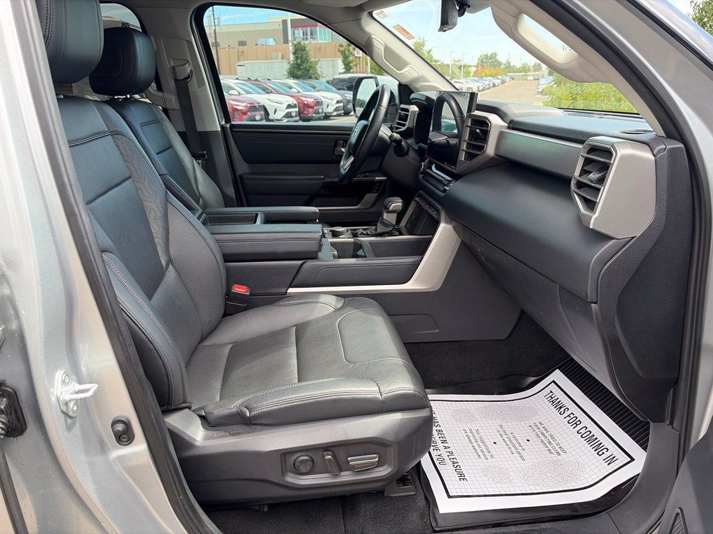 Used 2022 Toyota Tundra Limited AWD/4WD image 11