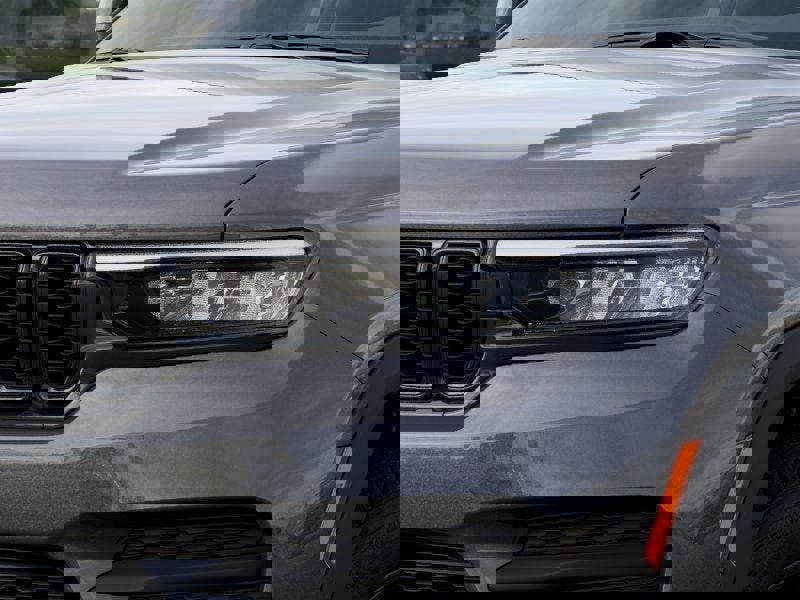 New 2025 Jeep Grand Cherokee Altitude image 28