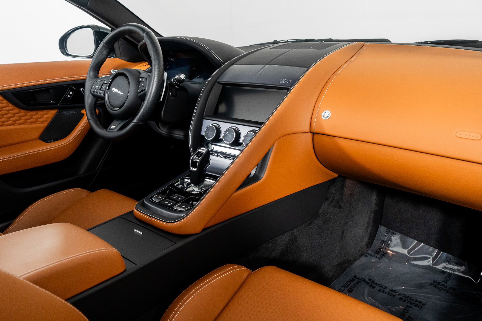 Used 2023 Jaguar F-TYPE R image 55