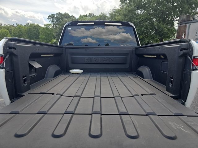 Used 2022 Rivian R1T Adventure AWD/4WD image 13
