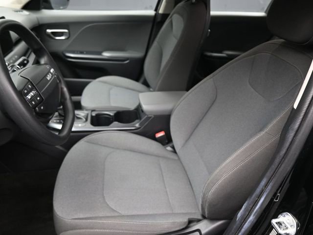 Used 2025 Kia K4 LXS image 19