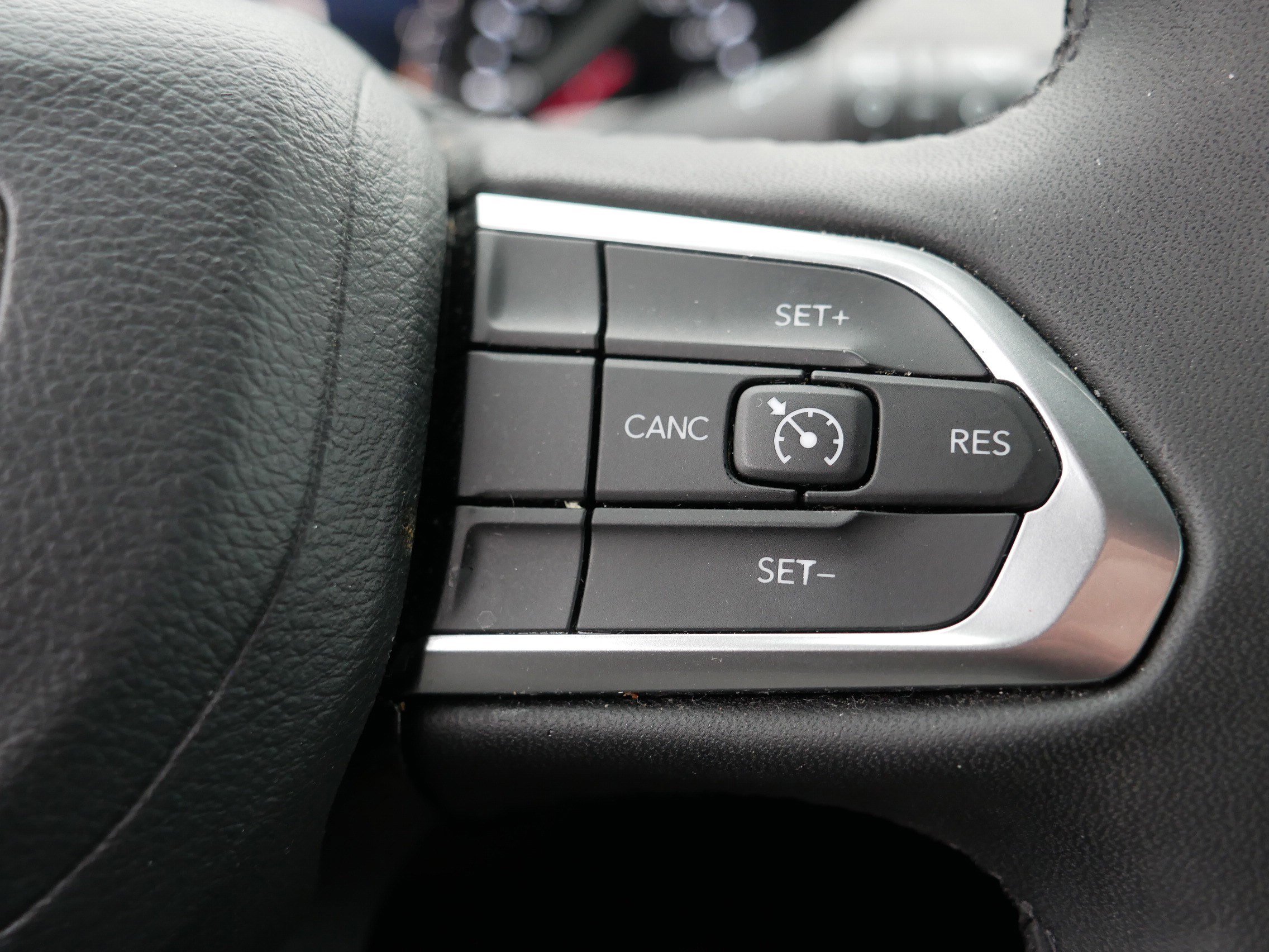 Certified 2024 Jeep Compass Latitude image 29