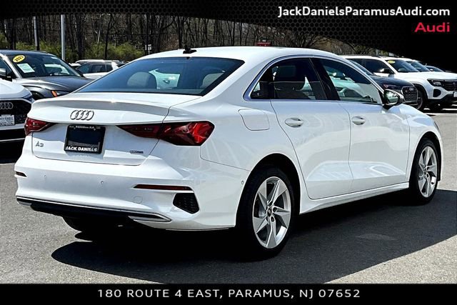 Used 2022 Audi A3 2.0T Premium image 2