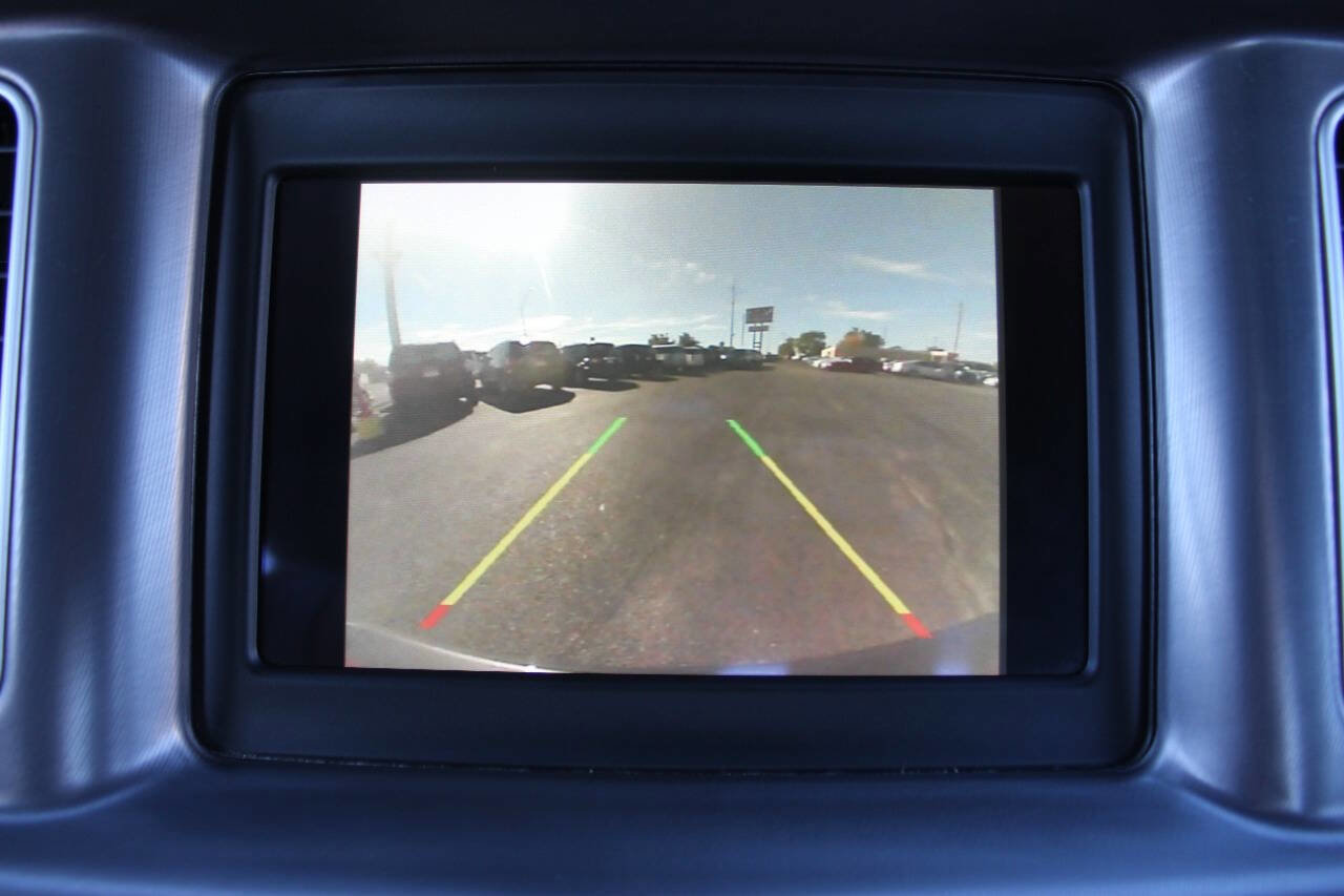 Used 2021 Dodge Charger SXT image 20