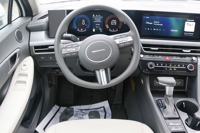 New 2026 Hyundai Sonata SE FWD image 13