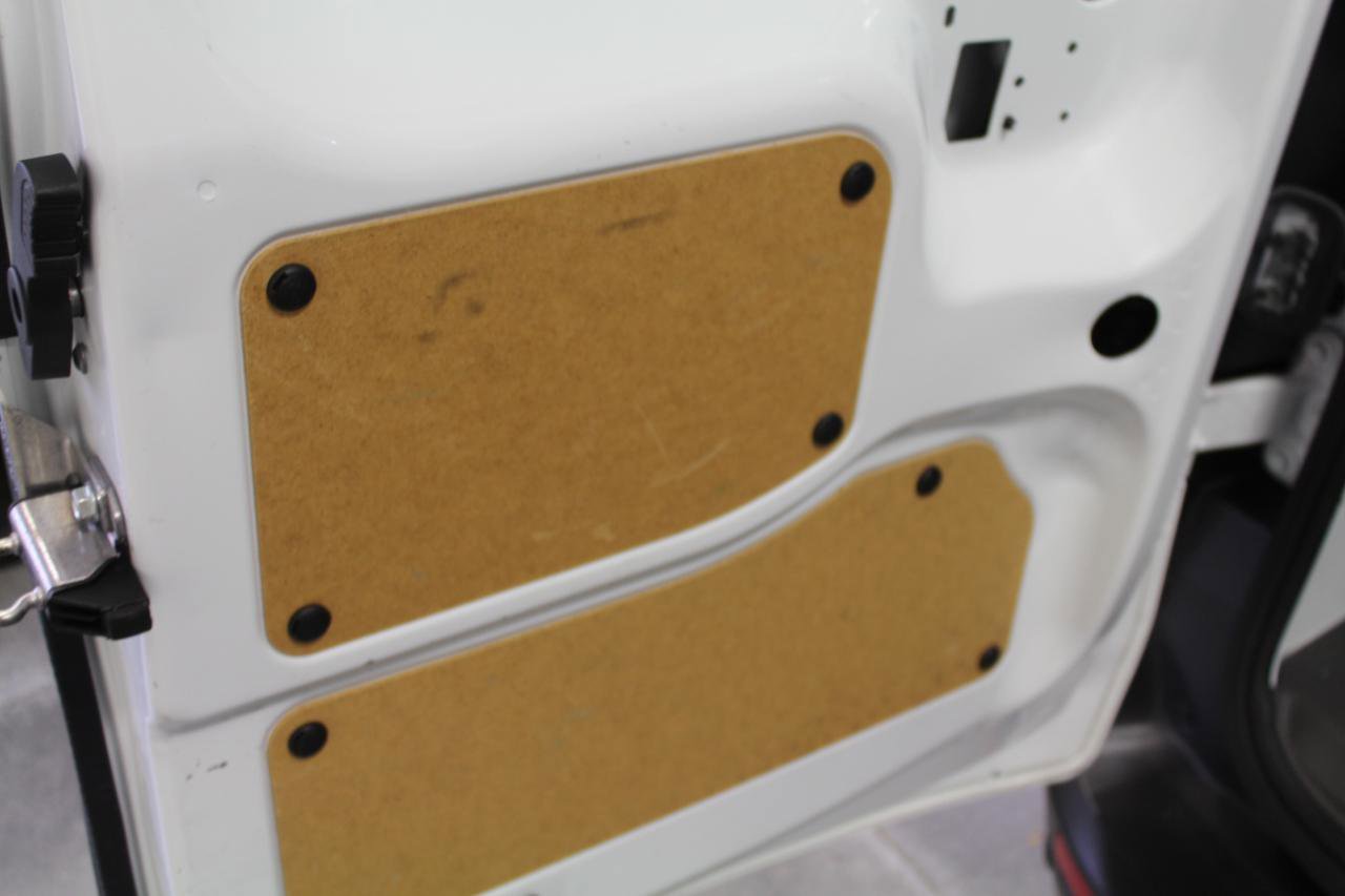 Used 2020 Ford Transit Connect XL image 25