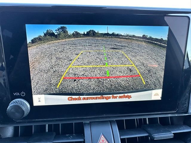 Used 2024 Toyota RAV4 LE image 27